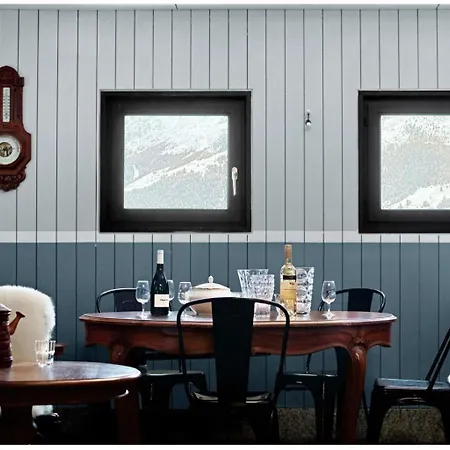 Tignousa De Groupes Et Individuels *